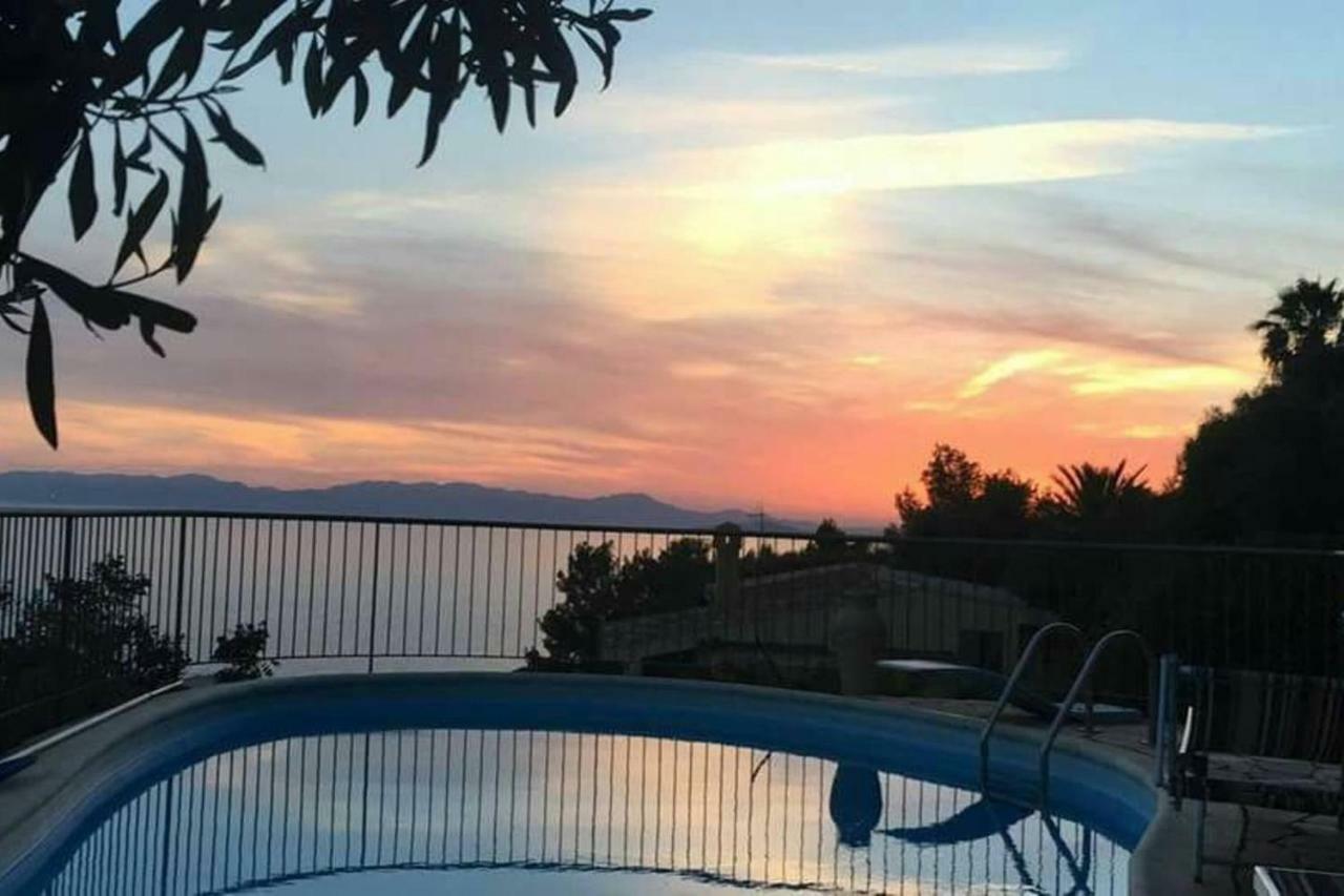 Villa Panoramica Tra Suggestive Notti Stellate. Torre delle Stelle Eksteriør billede